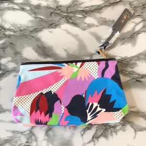 Estée Lauder Makeup Pouch